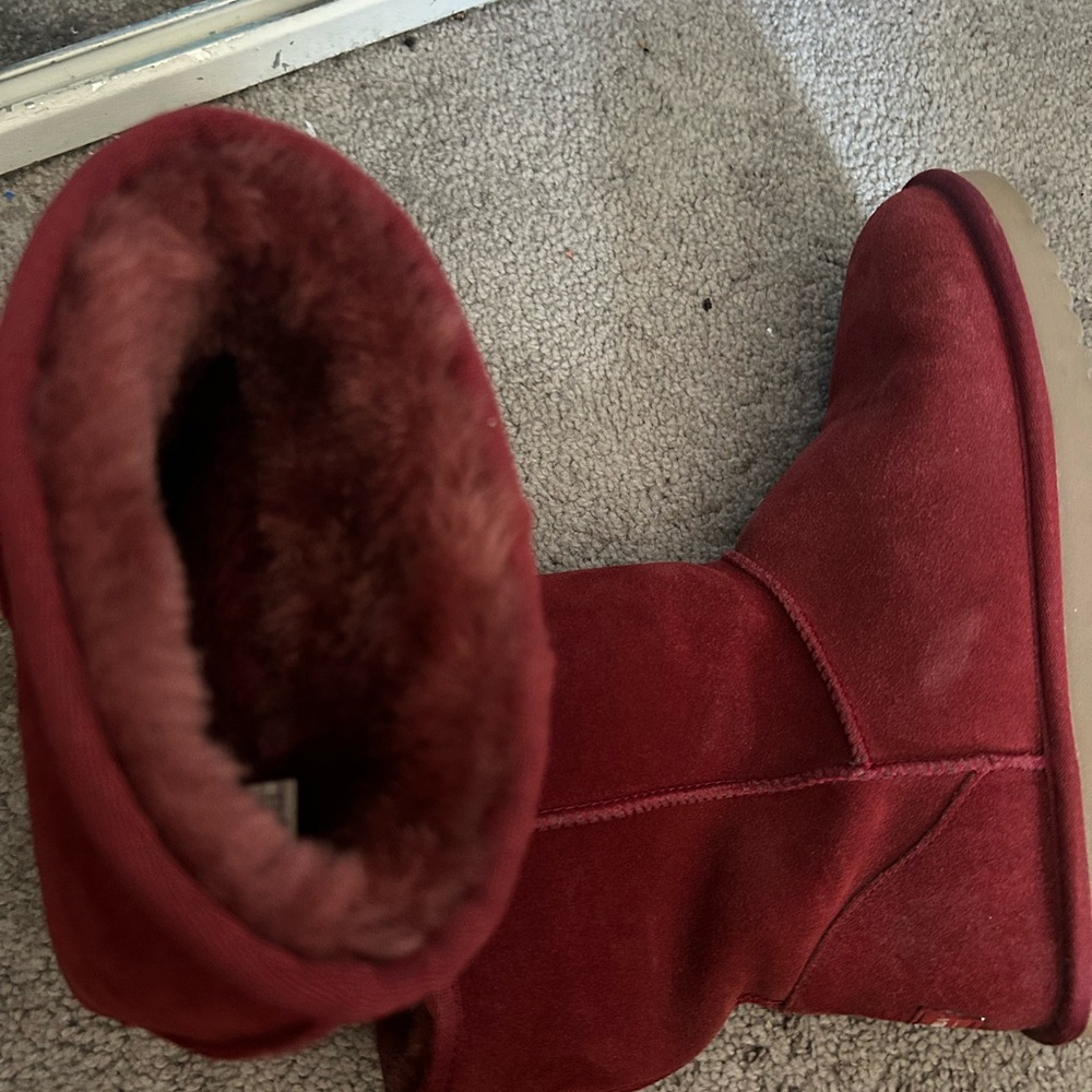 Women's UGGSRed Suede Boots